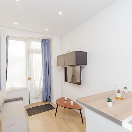 Nice Apartment Renovated And Bright Street Side Paris Dış mekan fotoğraf
